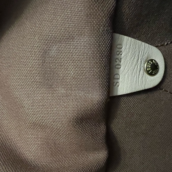 Everything pictured included - Picture 8 of 11